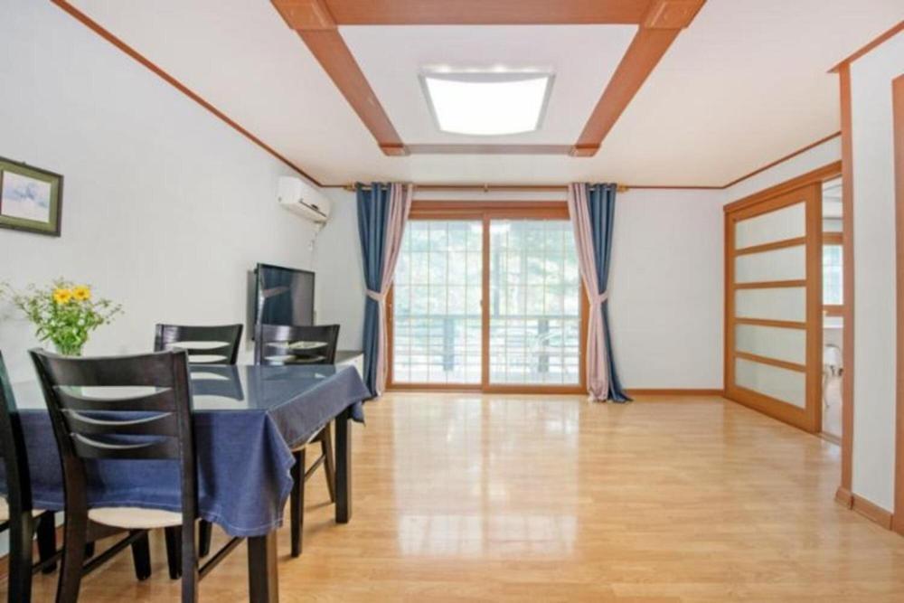 Eoullim Pension - Moonlight Yard Pyeongchang Habitación foto